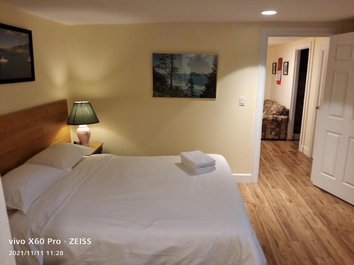 Romantic Homestay Coquitlam Ngoại thất bức ảnh