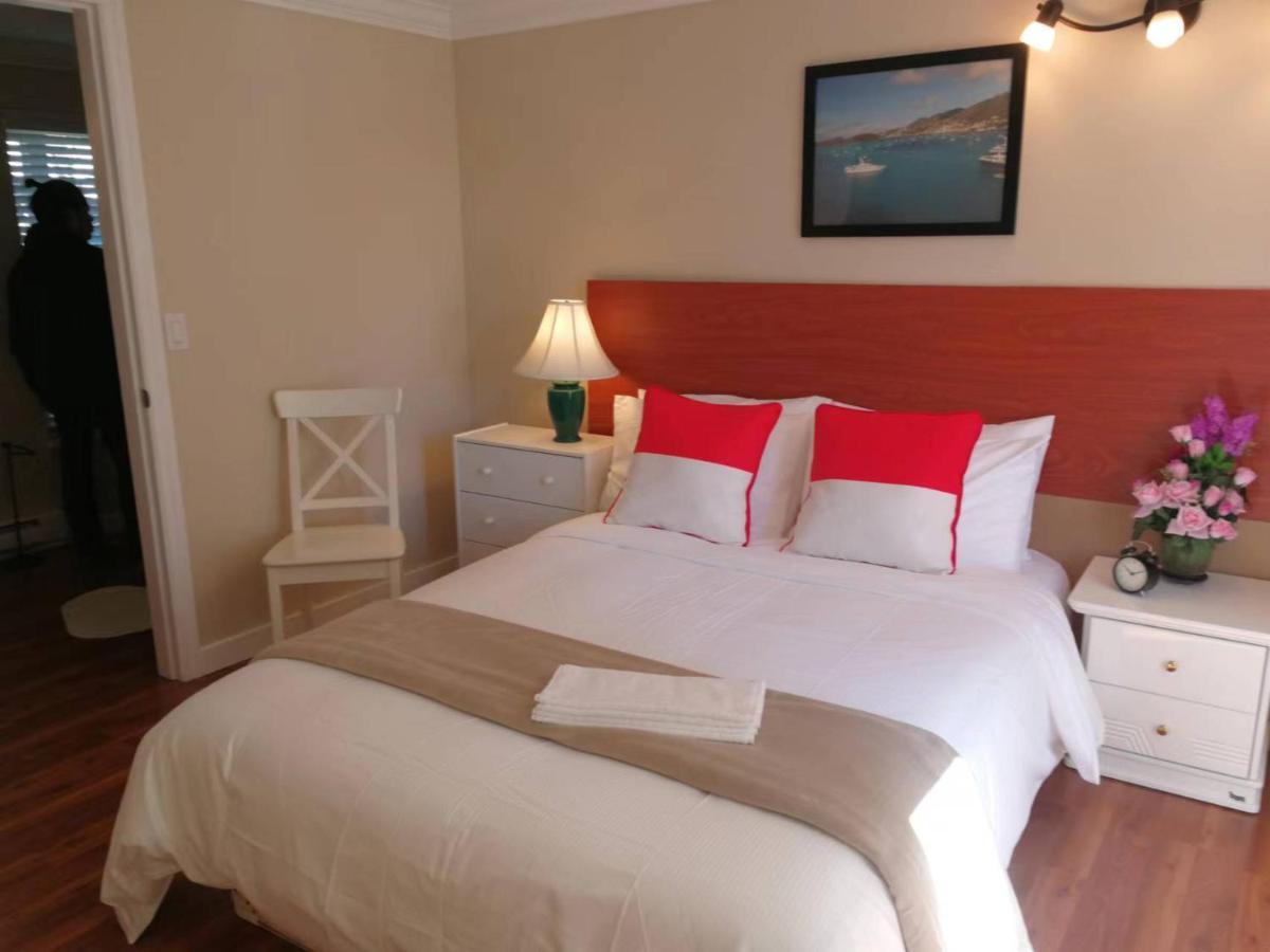 Romantic Homestay Coquitlam Ngoại thất bức ảnh