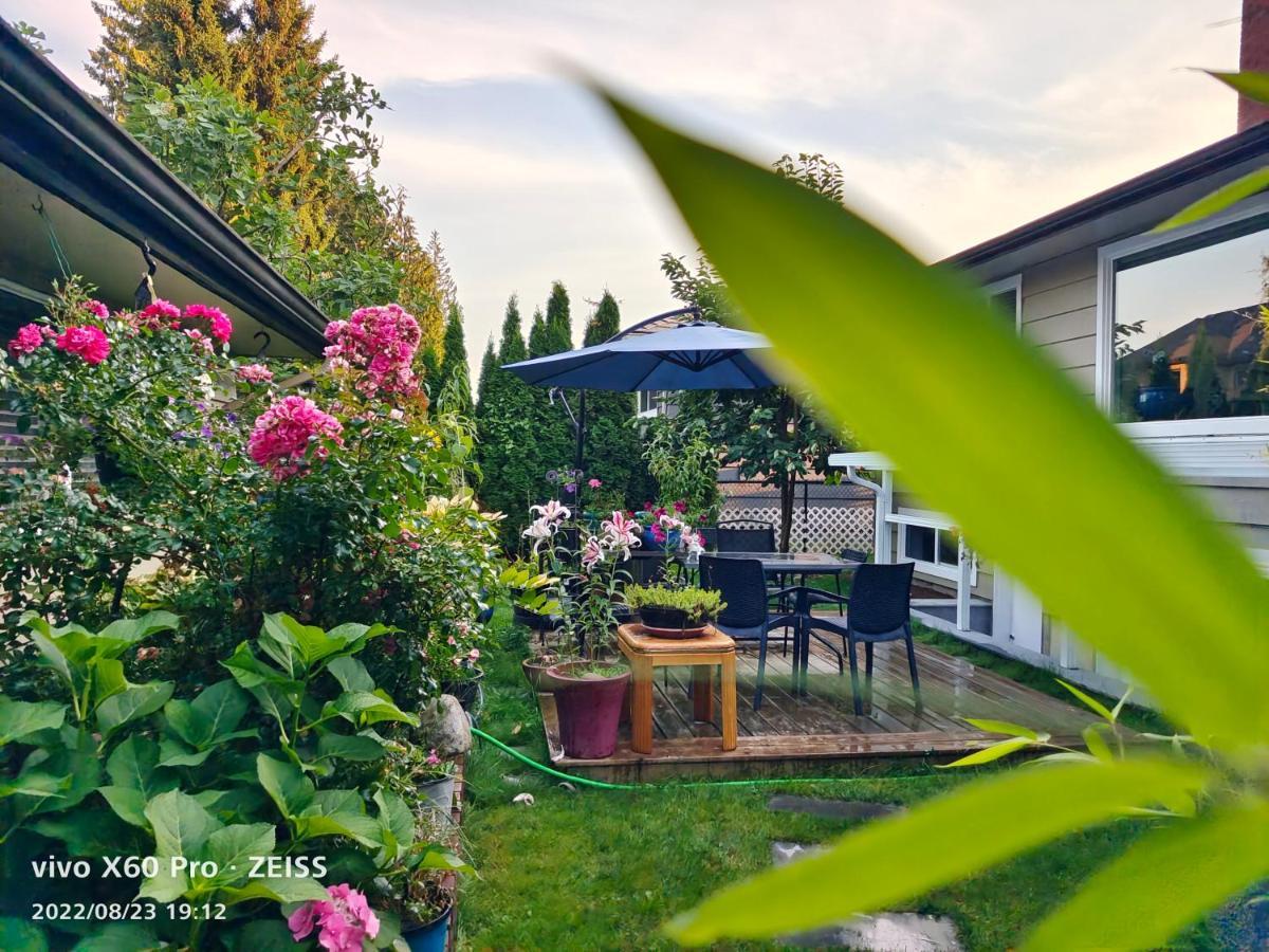 Romantic Homestay Coquitlam Ngoại thất bức ảnh